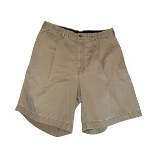 GANT U.S.A. Classic Khaki Shorts
Size Waist 34 Tan